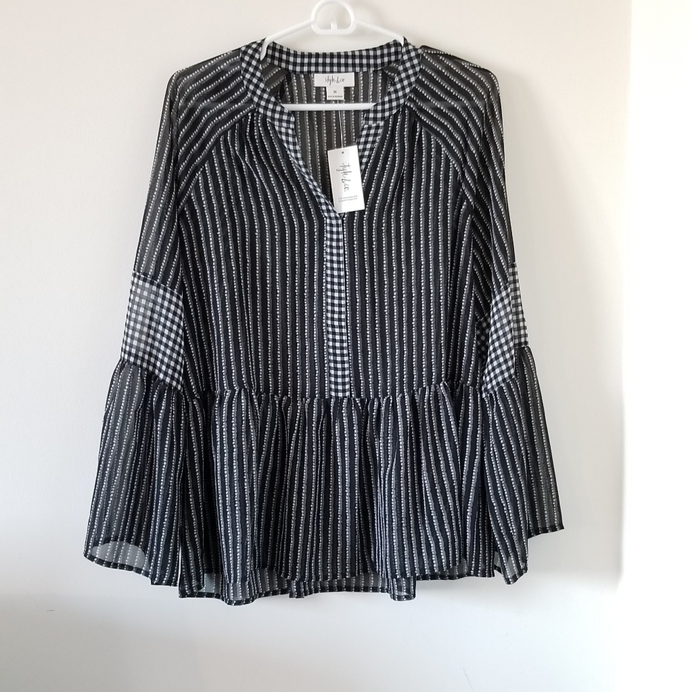 NEW ruffle vneck loose mixed pattern blouse